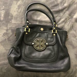 Tory Burch Amanda Classic Hobo